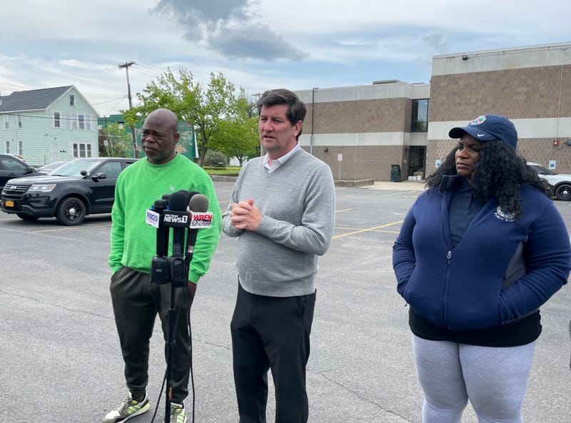 BUFFALO, N.Y. - Erie County Executive Marc Poloncarz