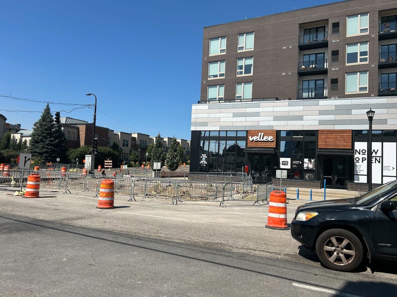 Serious construction challenges outside of Vellee in Northeast Minneapolis have led to that restaurant's closure according to owners.