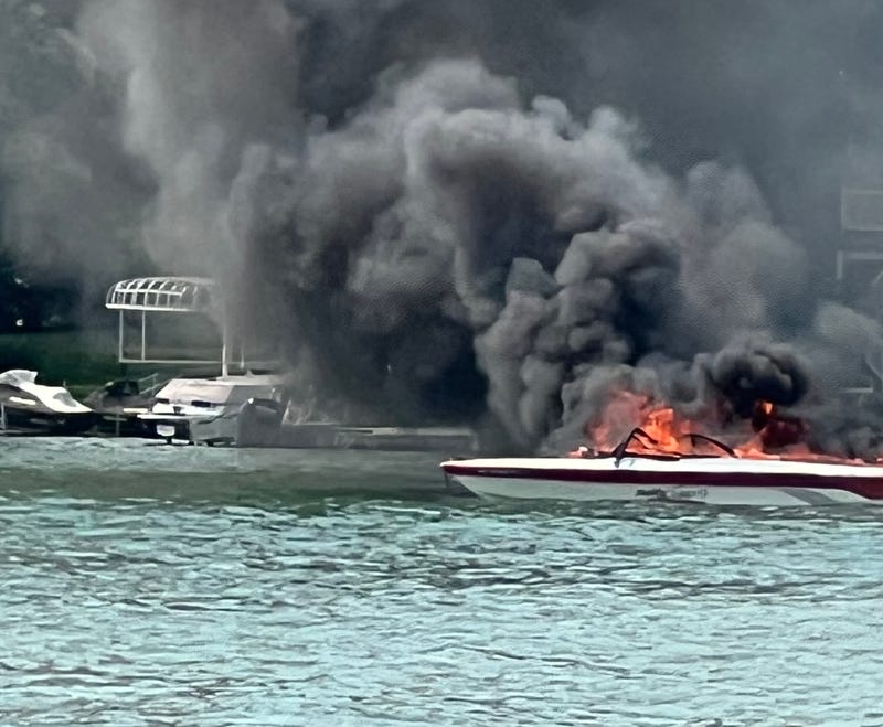 Boat explosion on Union Lake