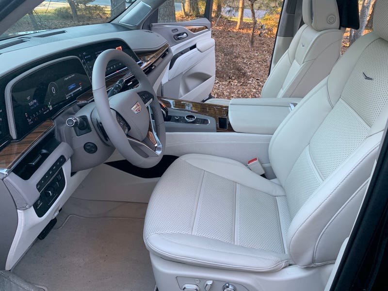  2021 Cadillac Escalade Platinum 4WD