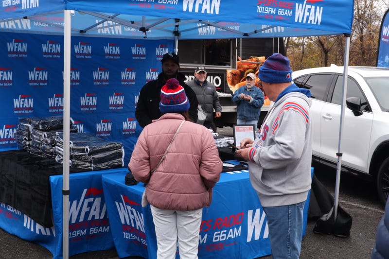 Tiki & Tierney Tailgate