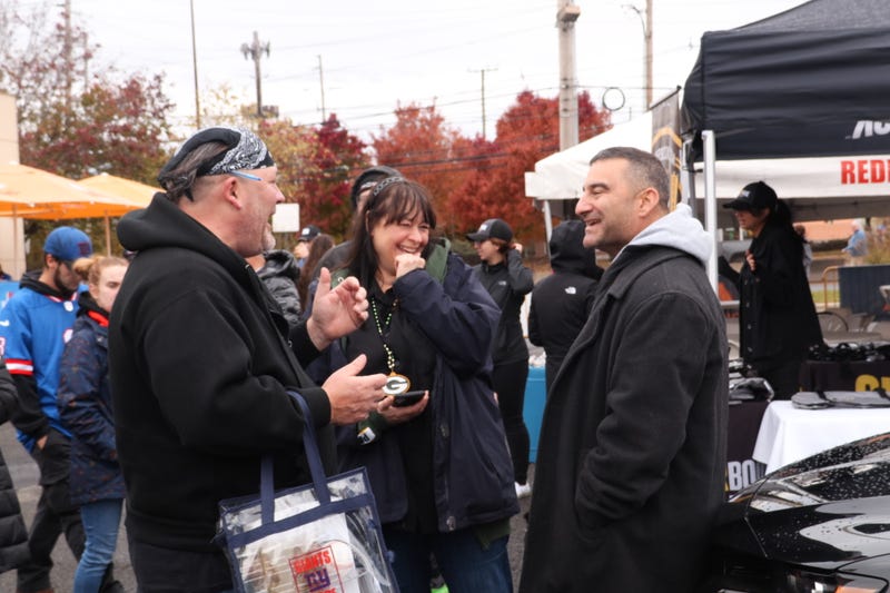 Tiki & Tierney Tailgate