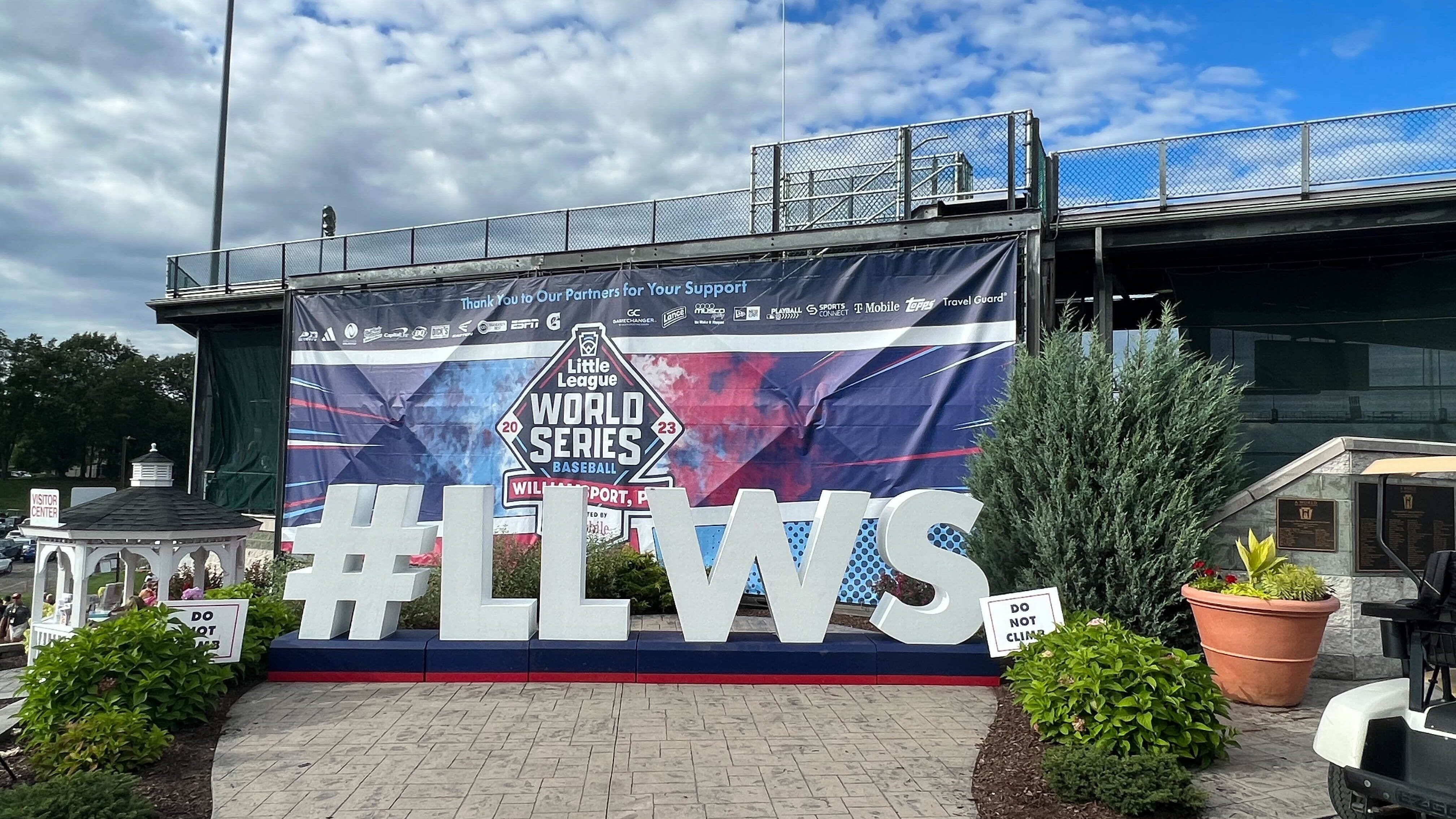 Delco faithful stand proud after Media team loses 1st Little League World Series game