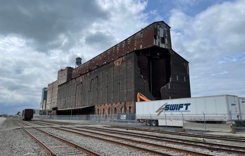 Great Northern grain elevator