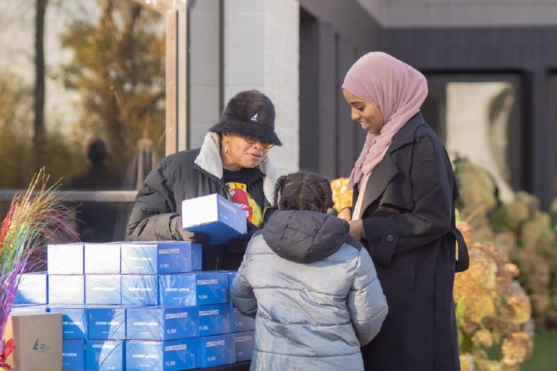 Sheletta Brundidge (Left), Minnesota's “Autism Mom”, hosts seventh lock giveaway since June in memory of Eden Prairie boy.