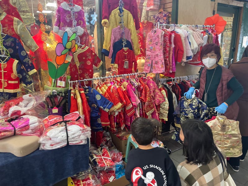 Oakland families shop for their Chinese New Year celebrations.