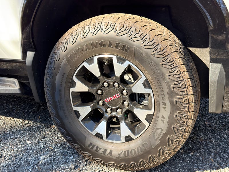 2026 GMC Sierra EV AT4 Max Range