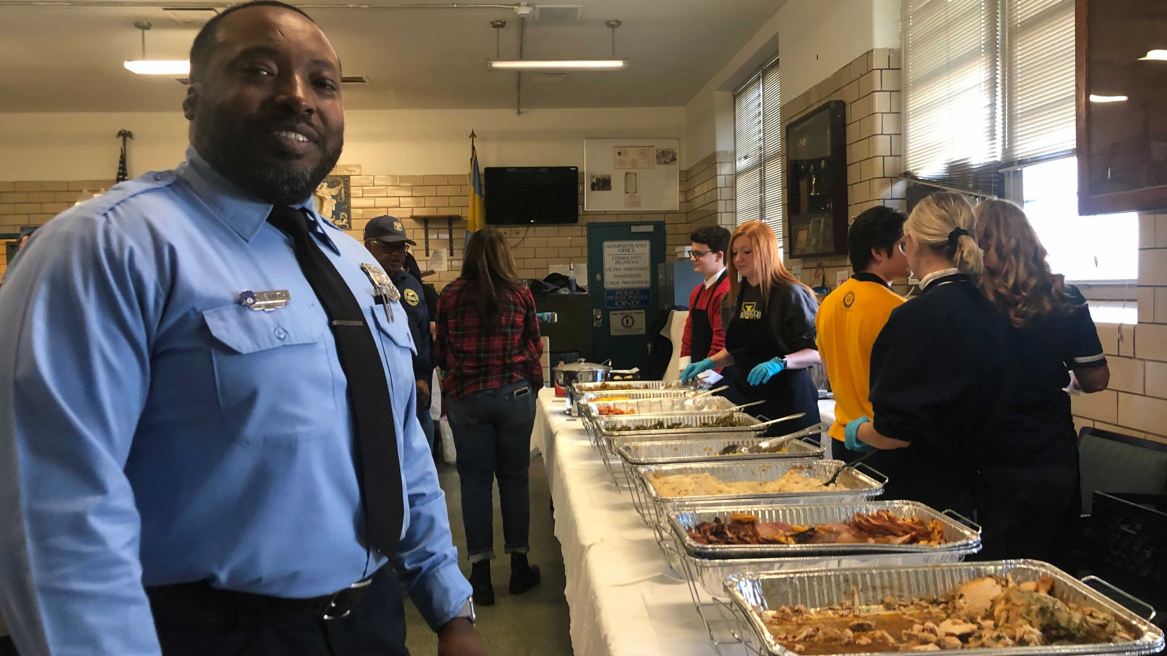 Thanksgiving comes early for Philly police officers, thanks to La Salle students