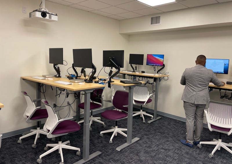Digital learning lab at Community Center @ CRUCIAL