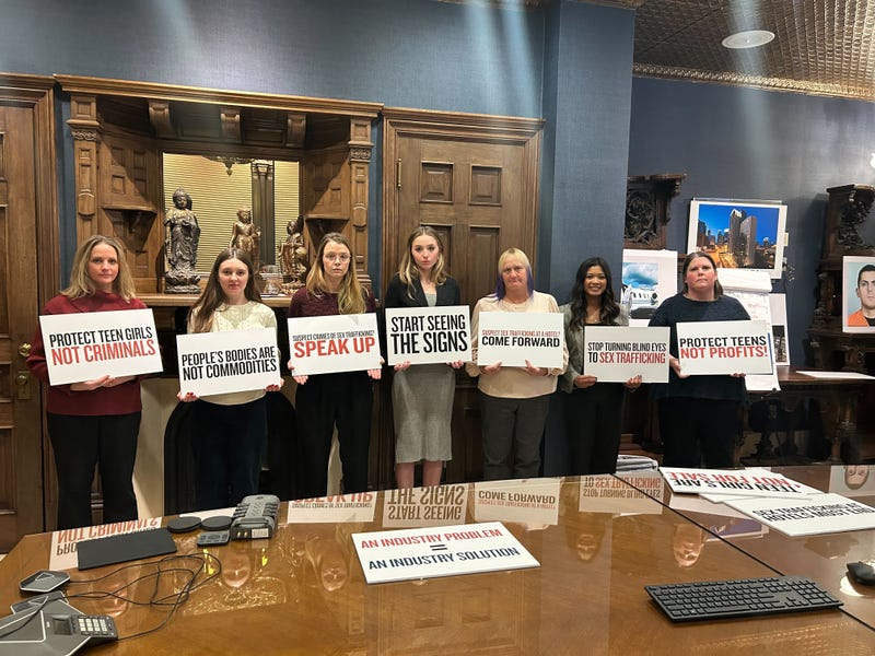 victim advocates support new suit