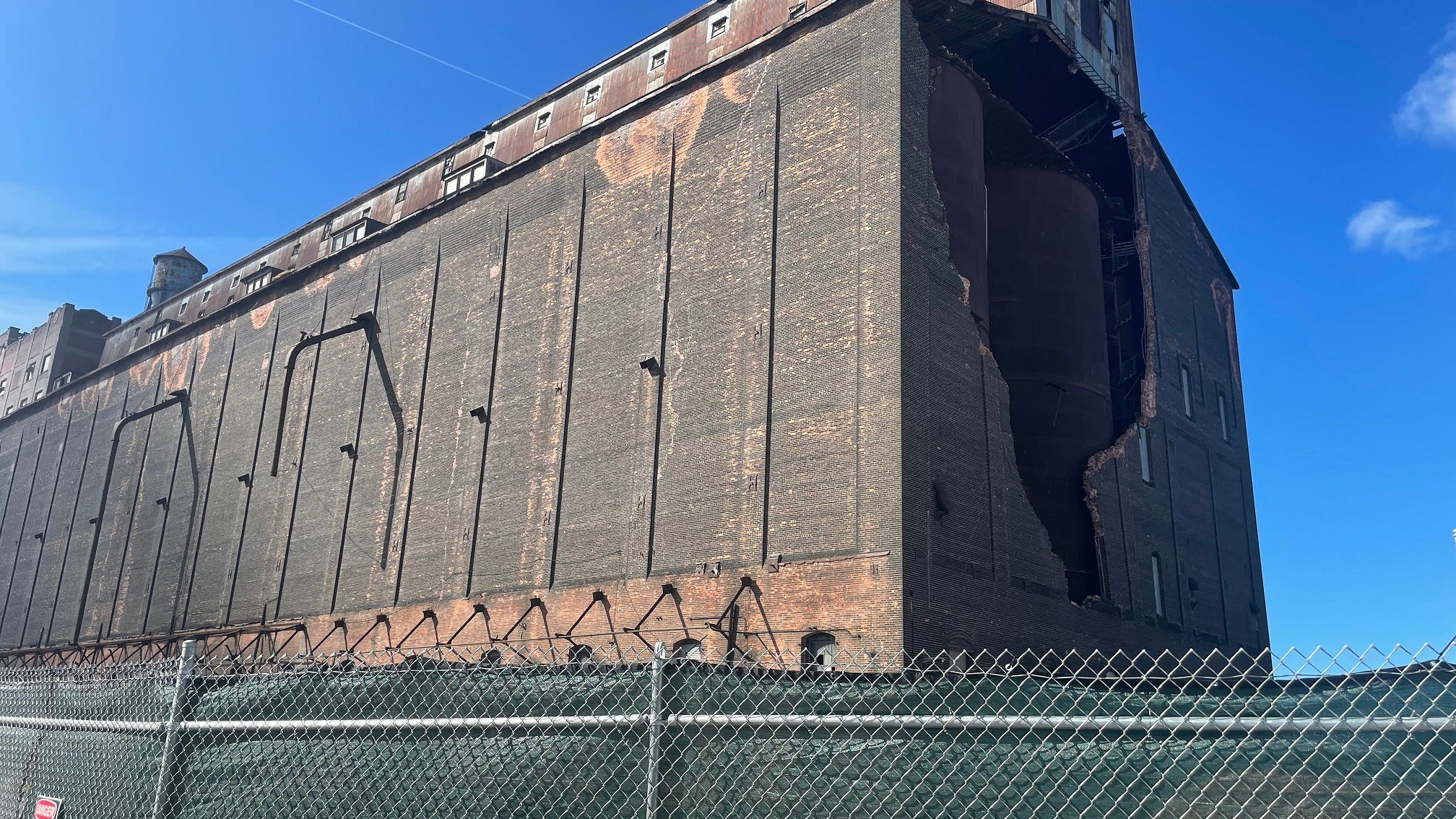 Progress towards demolition continues for Great Northern grain elevator