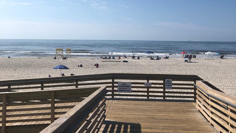 Lifeguard shortage has pools, beaches scrambling to hire