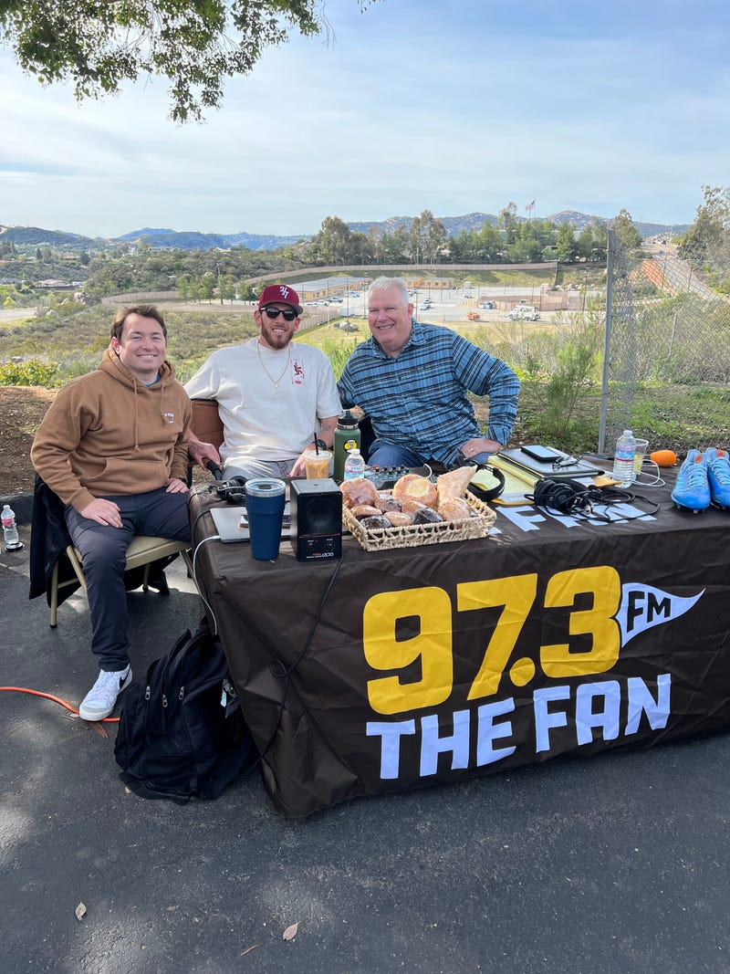 Joe Musgrove (middle) sits down with John Kentera (right) and Braden Surprenant (left)