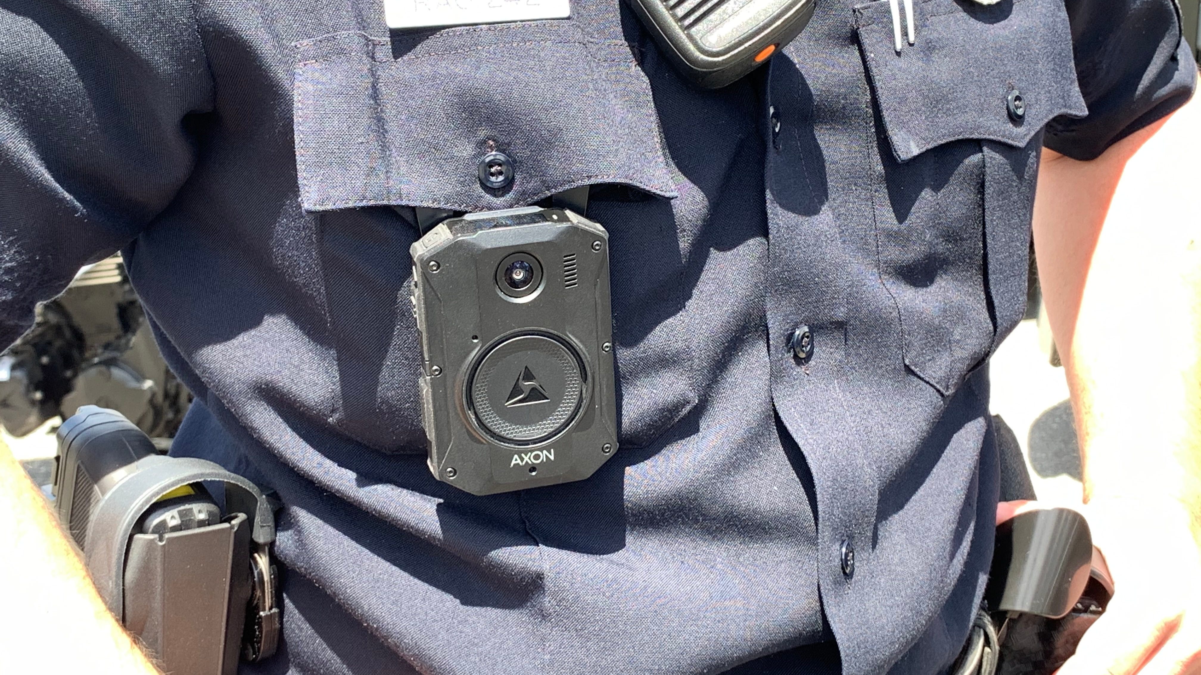 Body cameras now required for New Jersey police officers