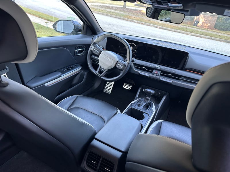 2025 Kia K4 GT-Line