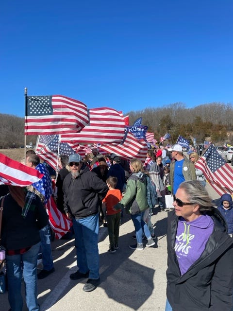 Freedom Convoy supporters in Missouri