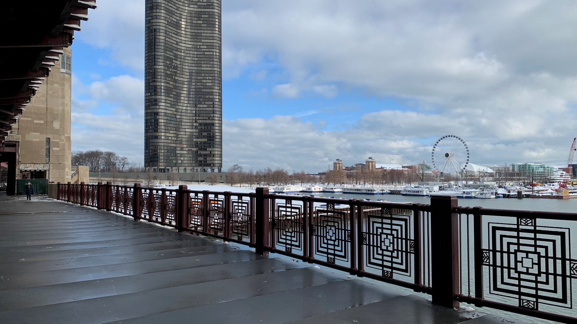 Lakefront Trail opens over Chicago River, Navy Pier Flyover in 'homestretch'