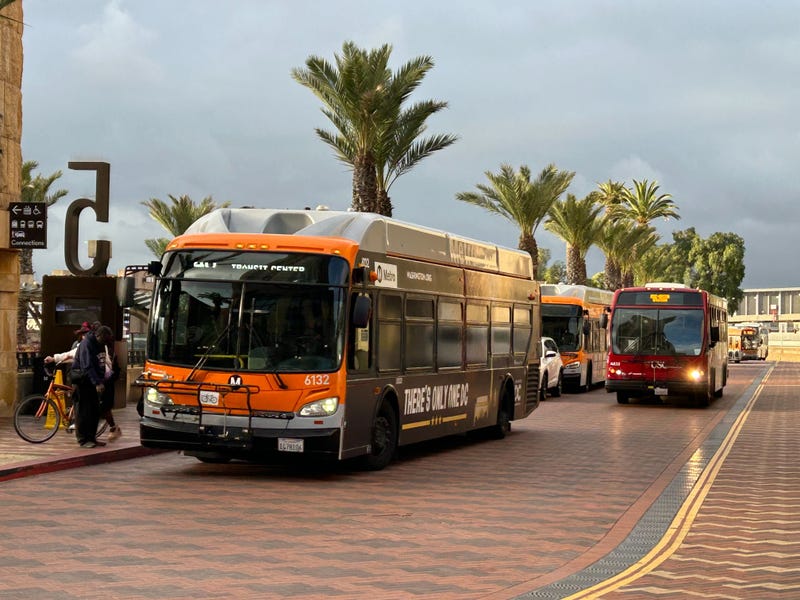 Metro Bus