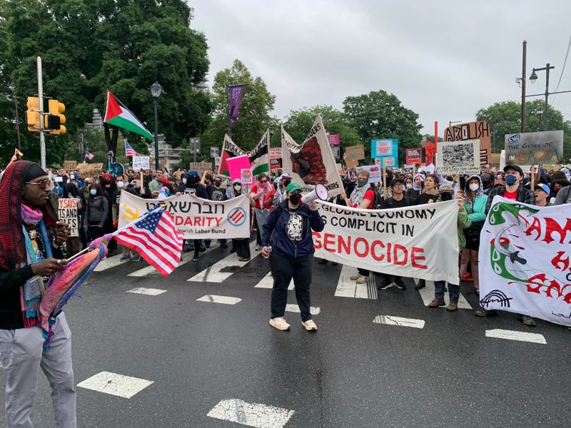 'No Kings' protest in Center City, Philadelphia 