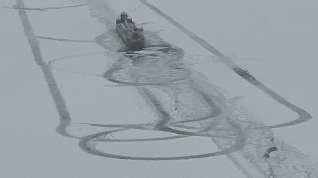 UPDATE: Canadian vessel sent to assist in freeing Manitoulin from Lake Erie ice