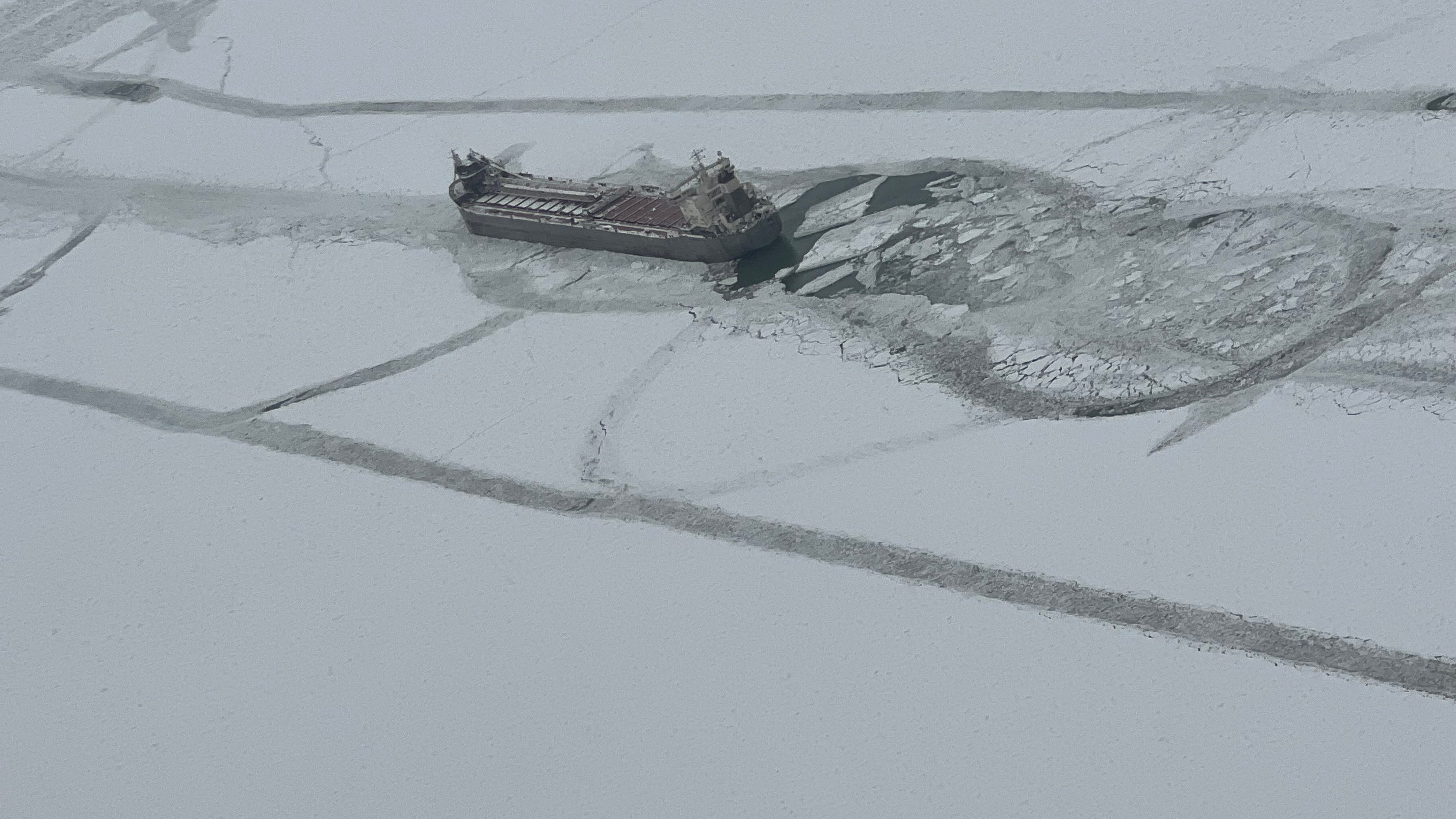 WATCH: Efforts to free the Manitoulin from the Lake Erie ice will extend to 4th day