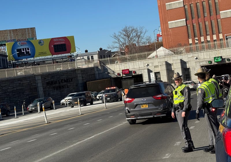 Police were searching for "ghost" drivers on the Brooklyn side of the Brooklyn–Battery Tunnel