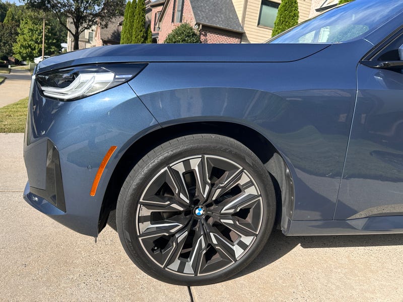2025 BMW X3 xDrive30i 
