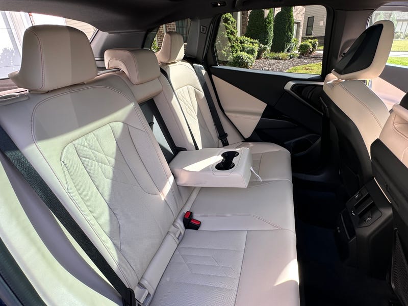 2025 BMW X3 xDrive30i 