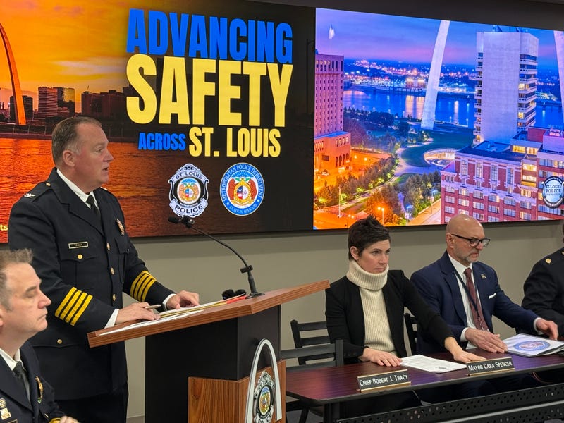 L-R: Chief Robert Tracy, Mayor Cara Spencer, Board President Chris Saracino