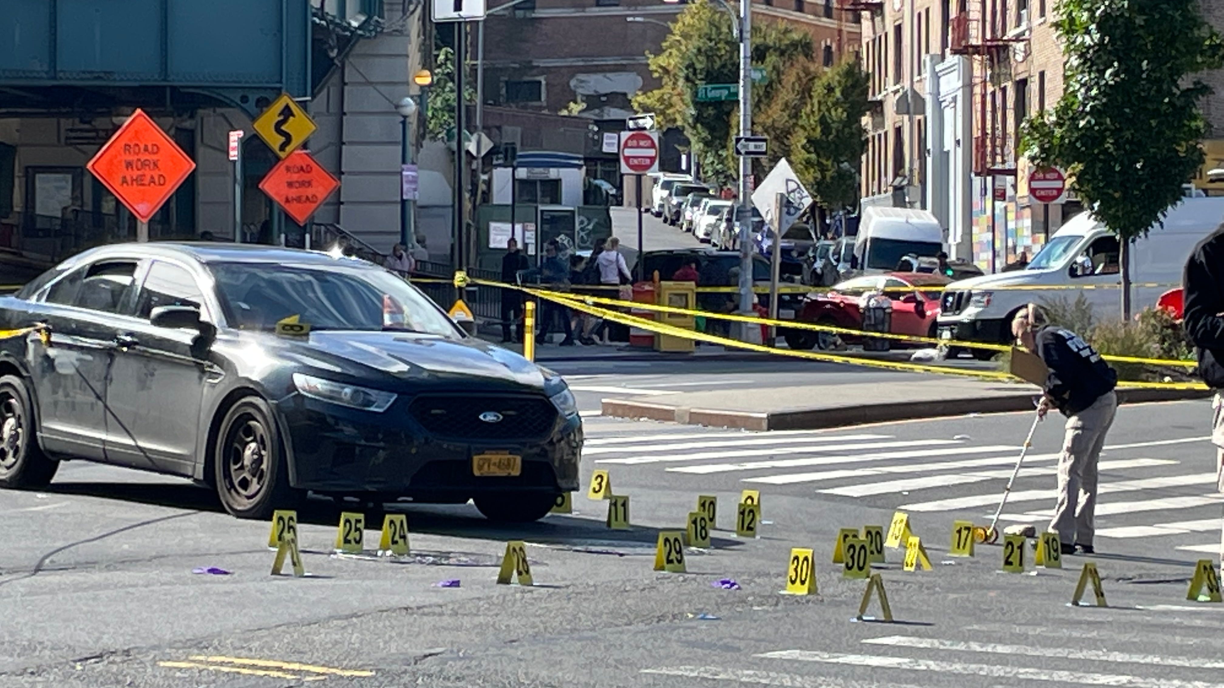NYPD officers fatally shoot man during confrontation on Manhattan street