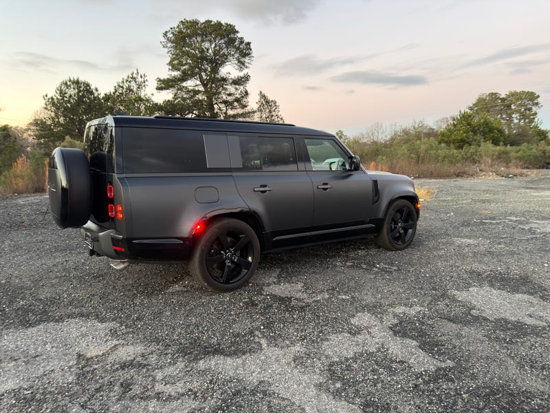 2025 Land Rover Defender 130