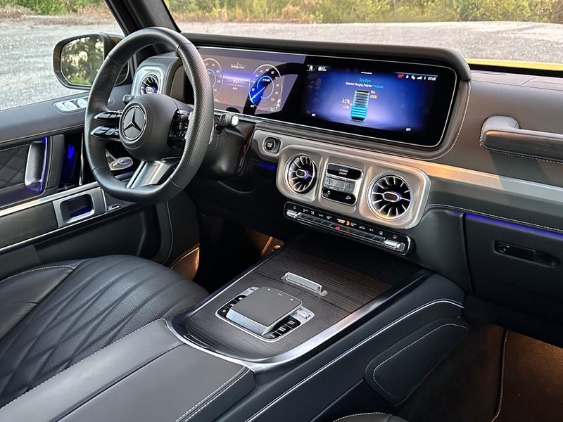 2025 Mercedes-Benz G 580 w/EQ Technology