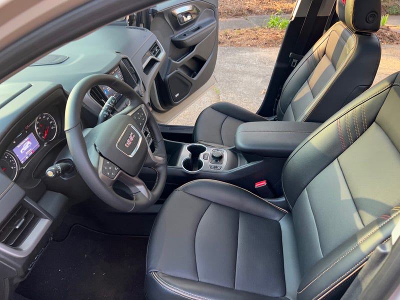 2022 GMC Terrain AT4 AWD