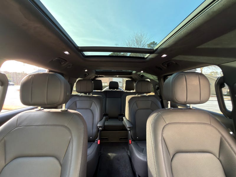 2025 Land Rover Defender 130