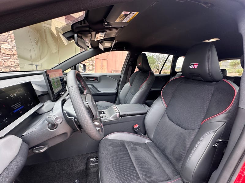 RAV4 GR Sport