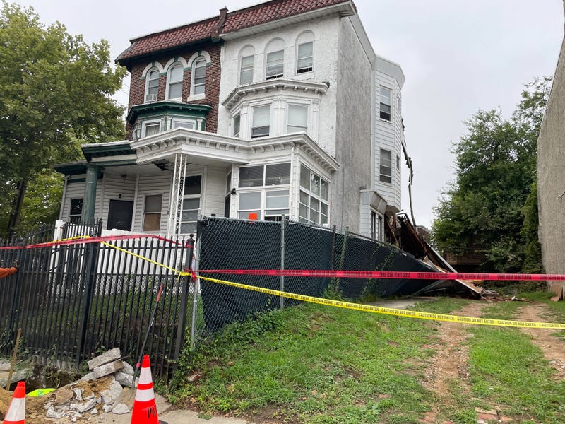 Logan house collapse