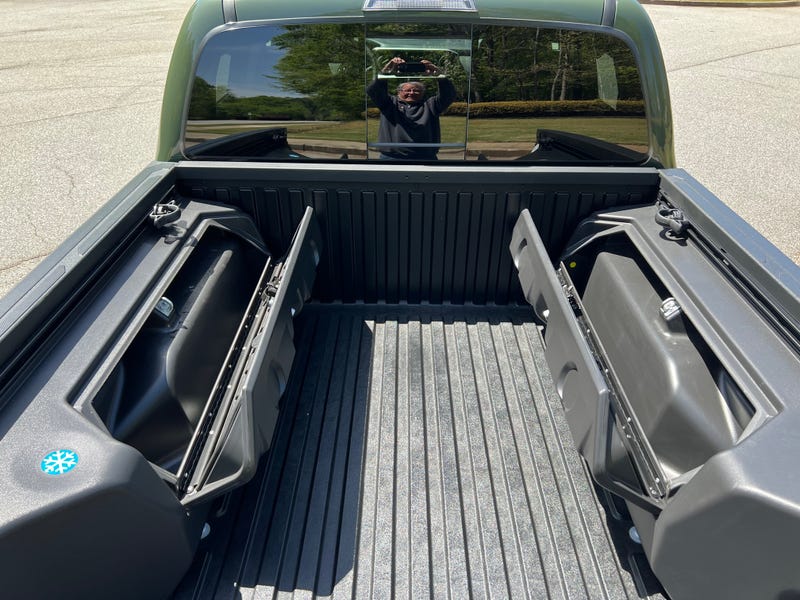 2022 Toyota Tacoma SR5 4X4 Double Cab