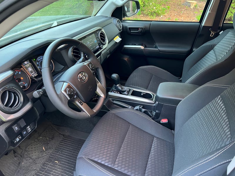 2022 Toyota Tacoma SR5 4X4 Double Cab