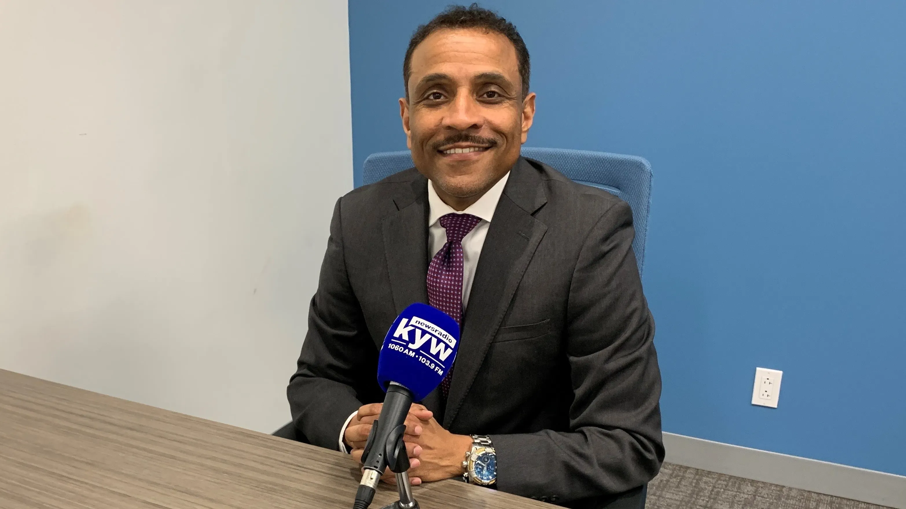 Tony Watlington begins first day as Philly schools superintendent