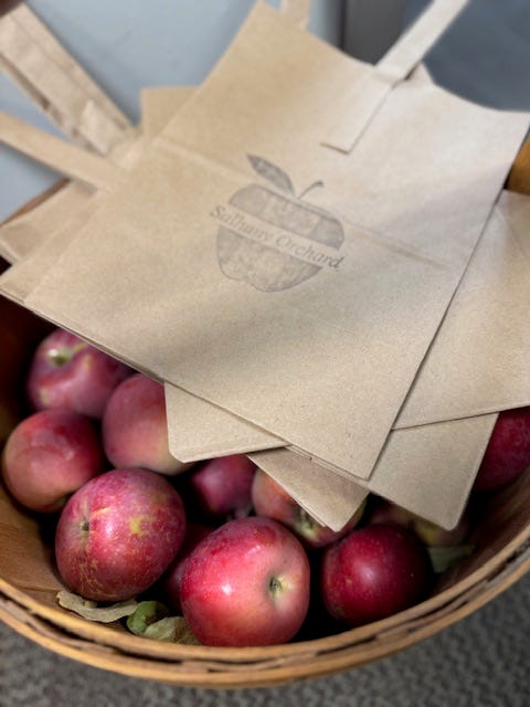 Salhanys Apples