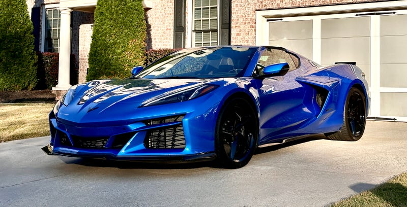 2025 Chevrolet Corvette E-Ray