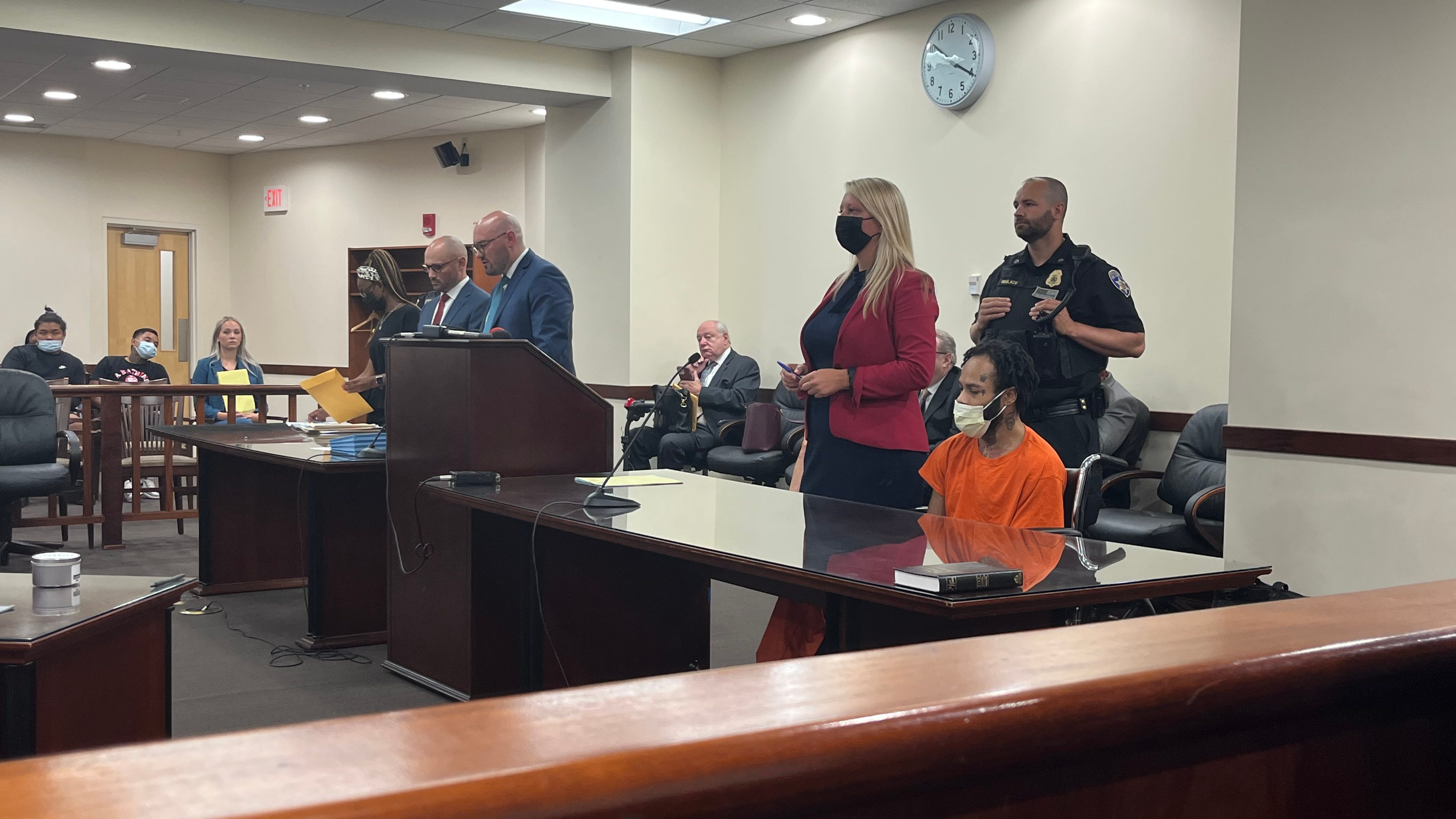 Kente Bell indicted with five counts of attempted murder