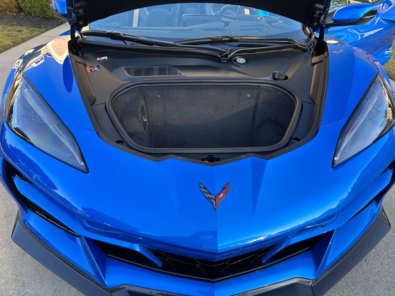 2025 Chevrolet Corvette E-Ray