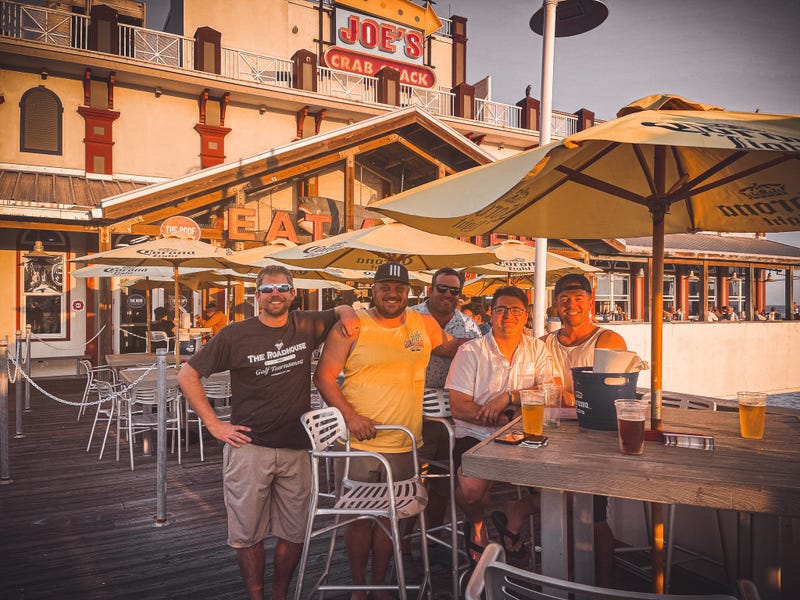 Pike and the boys at Joe's Crab Shack