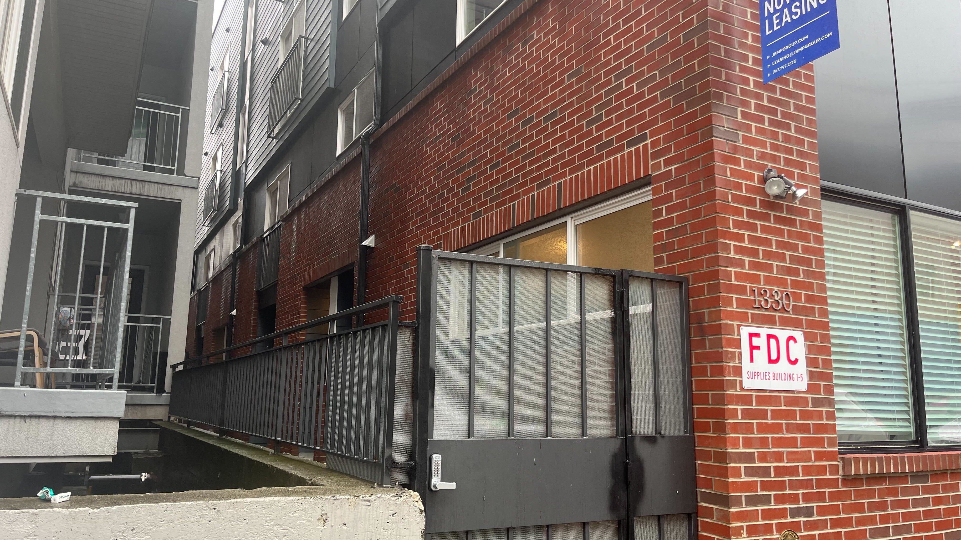 11 people robbed at gunpoint in home invasion near Temple University