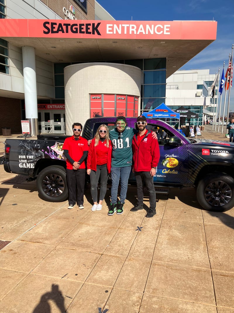 Coop with Philadelphia Eagles fans before the Eagles vs. Steelers game
