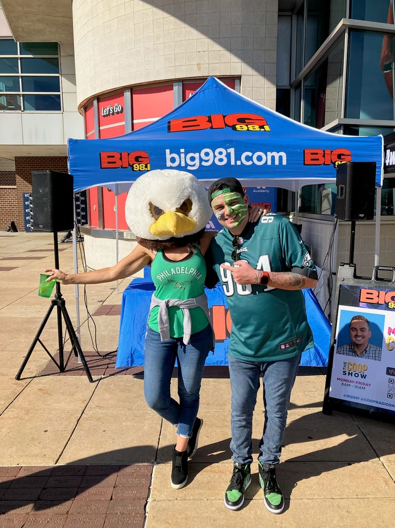 Coop with Philadelphia Eagles fans before the Eagles vs. Steelers game