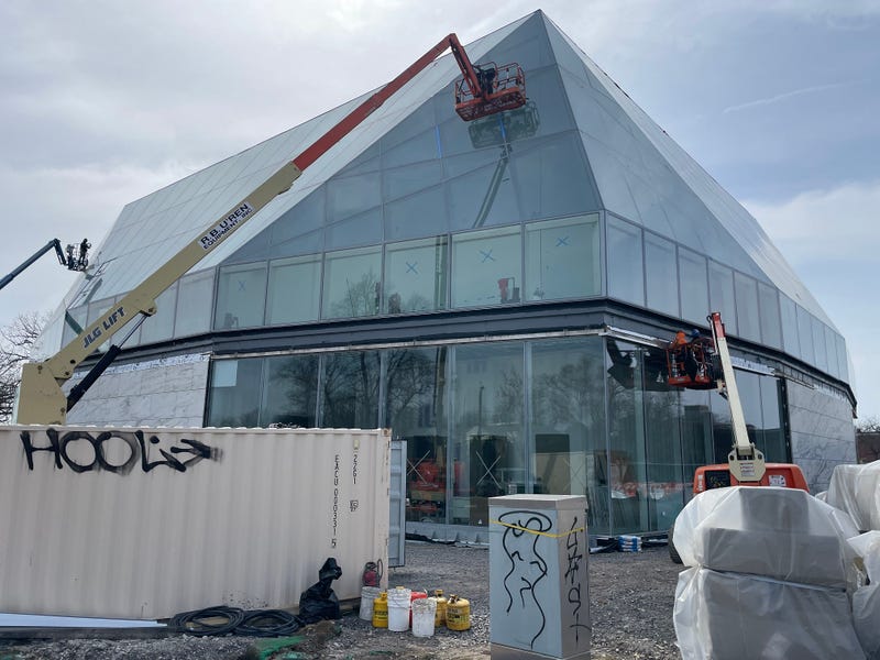 Construction at the Buffalo AKG Art Museum