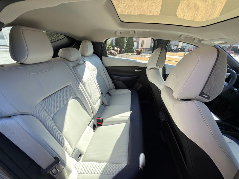 2026 Nissan LEAF Platinum+ FWD