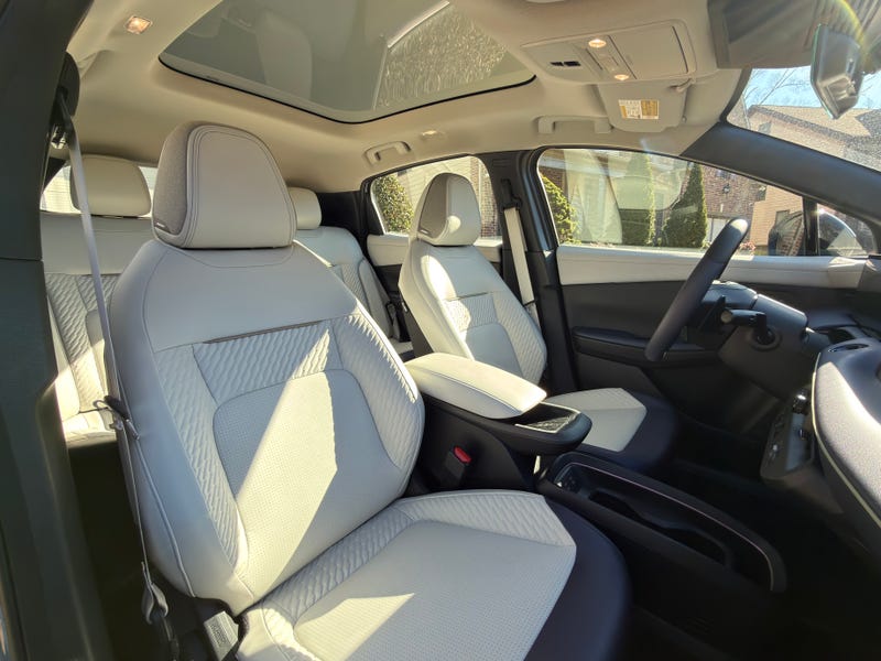 2026 Nissan LEAF Platinum+ FWD